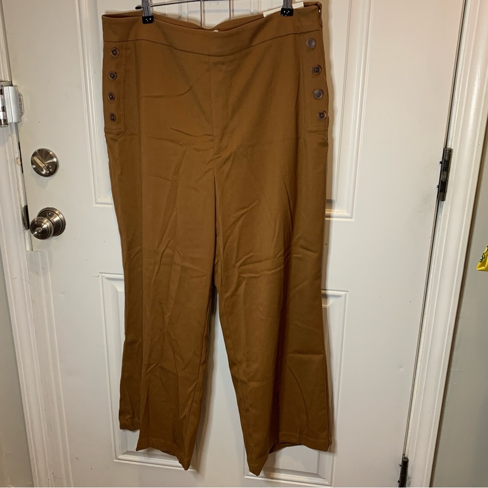 NWT LOFT Tan Brown High Rise Wide Leg Pants Trousers Side Button Accents $79.99